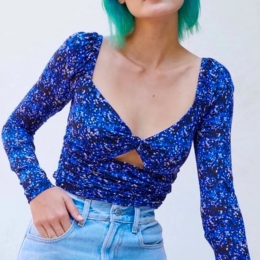 NWOT Urban Outfitters Juliana Crepe Cutout Long Sleeve Top